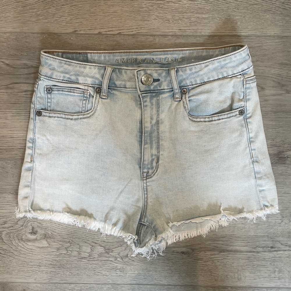 High-wasted, light wash jean shorts. American Eagle brand. Size 8.